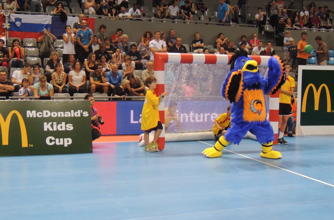 MASCOTTE FENIX TOULOUSE HANDBALL 2