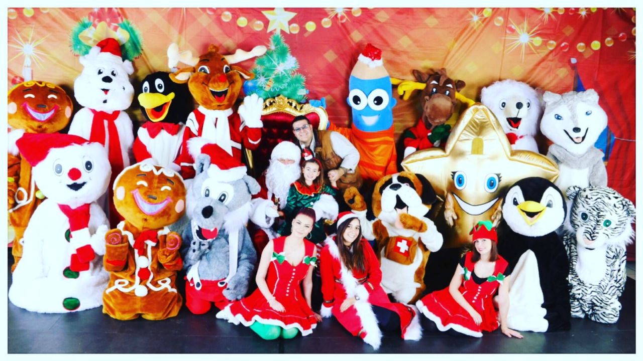 COSTUMES MASCOTTES SUR-MESURE - AGENCE BACKSTAGE